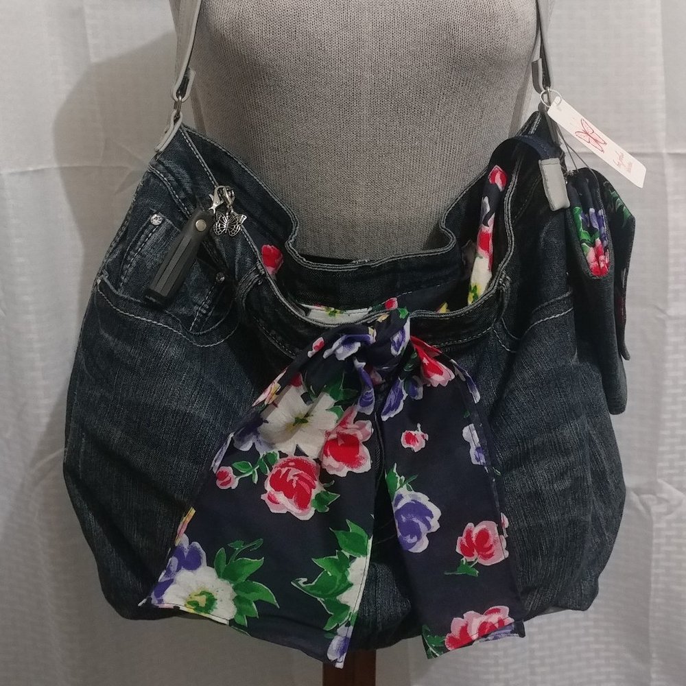 NWT Large Blue Jean Denim Tote Bag and matching short wallet SET